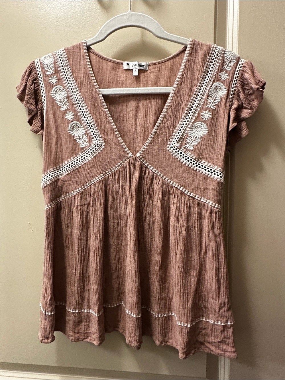 ivy may Dusty Pink Romantic, Cottagecore Embroidered V-Neck Women's Top